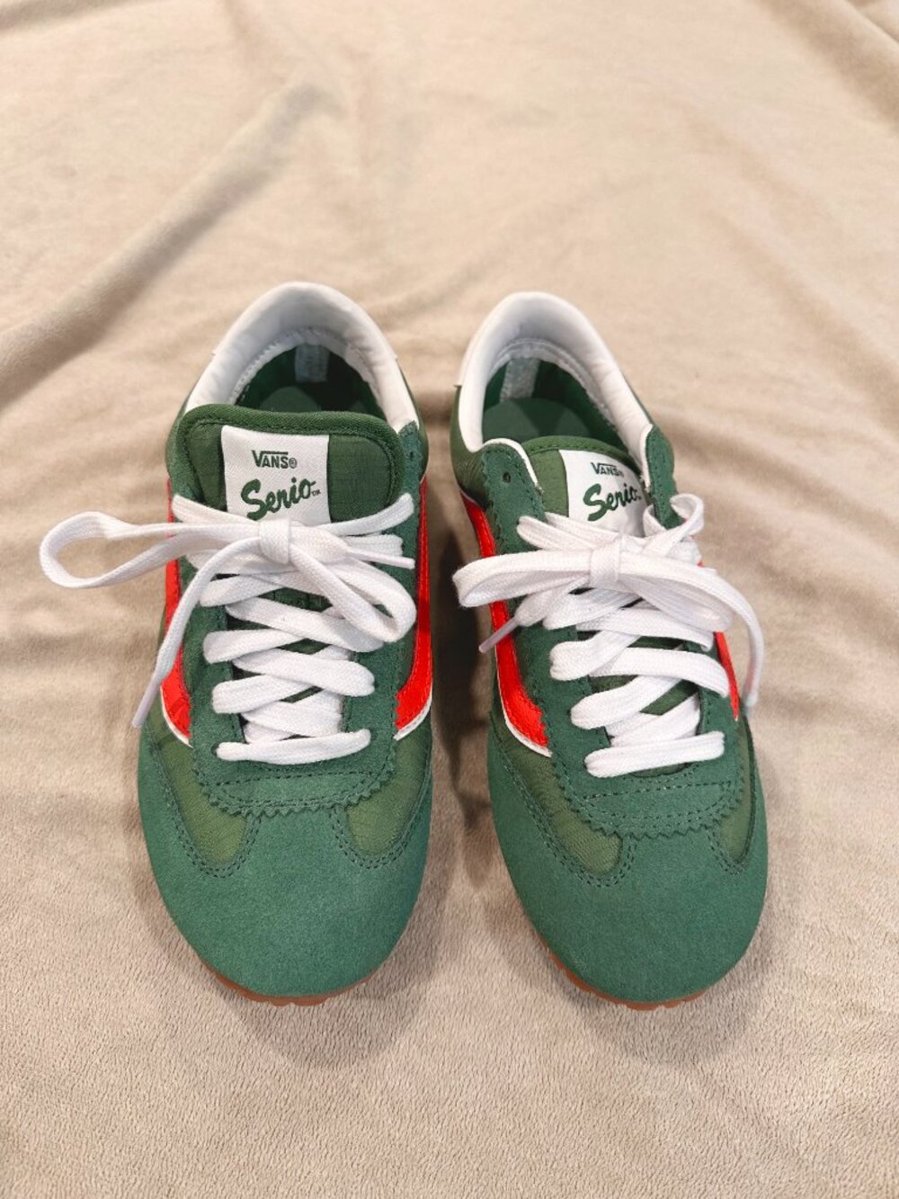Vans Super Lowpro Fairway Green with Red Sneaker women's 7 and 8 - Picture 2 of 9